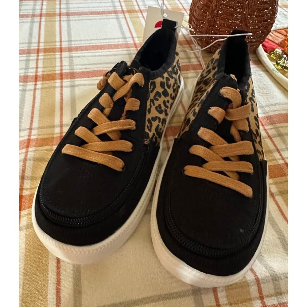 NEW Size 4 Girls Cheetah Shoes - Picture 3 of 7